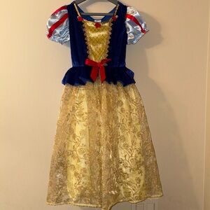 Snow White Toddler Girl's Dress Gown Size 4-6